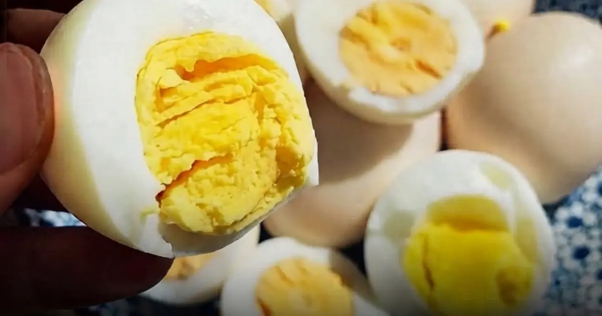 Most People Eat Boiled Eggs Without Knowing This One Unexpected Effect… Doctors Reveal