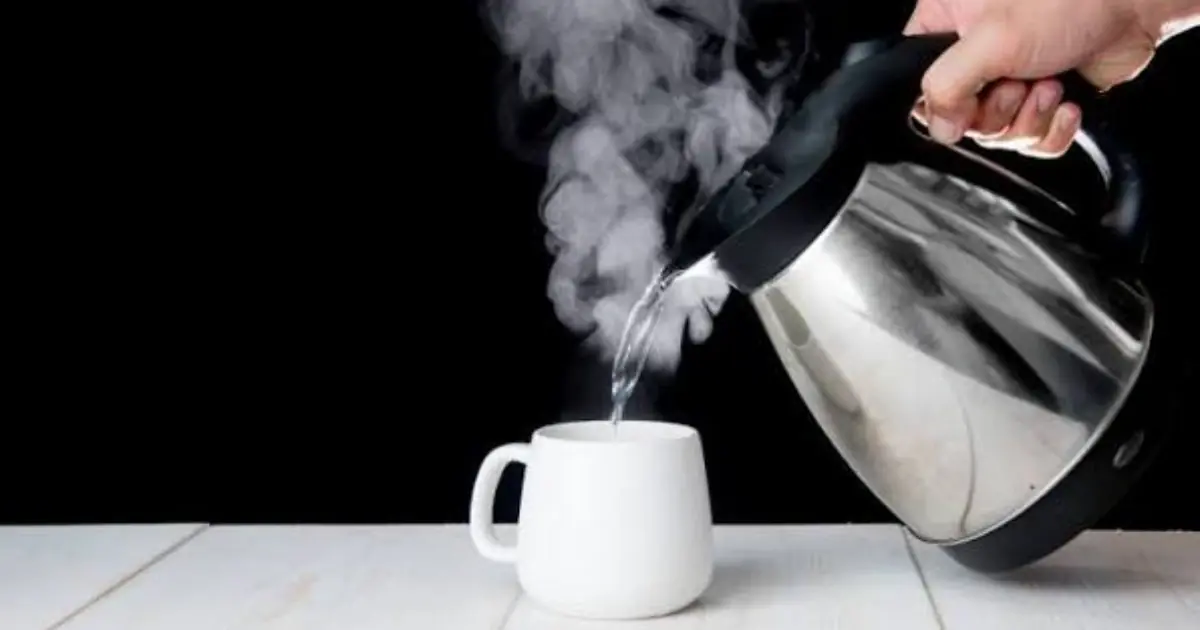 3 Water-Boiling Mistakes Many Families Make Without Knowing the Potential Risks