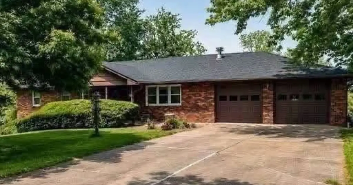 $80,000 for 3 Beds and 3 Baths