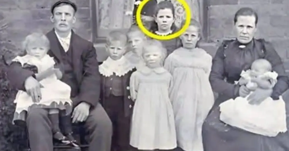 A Photograph from 1820 Reveals a Secret Buried for Two Centuries