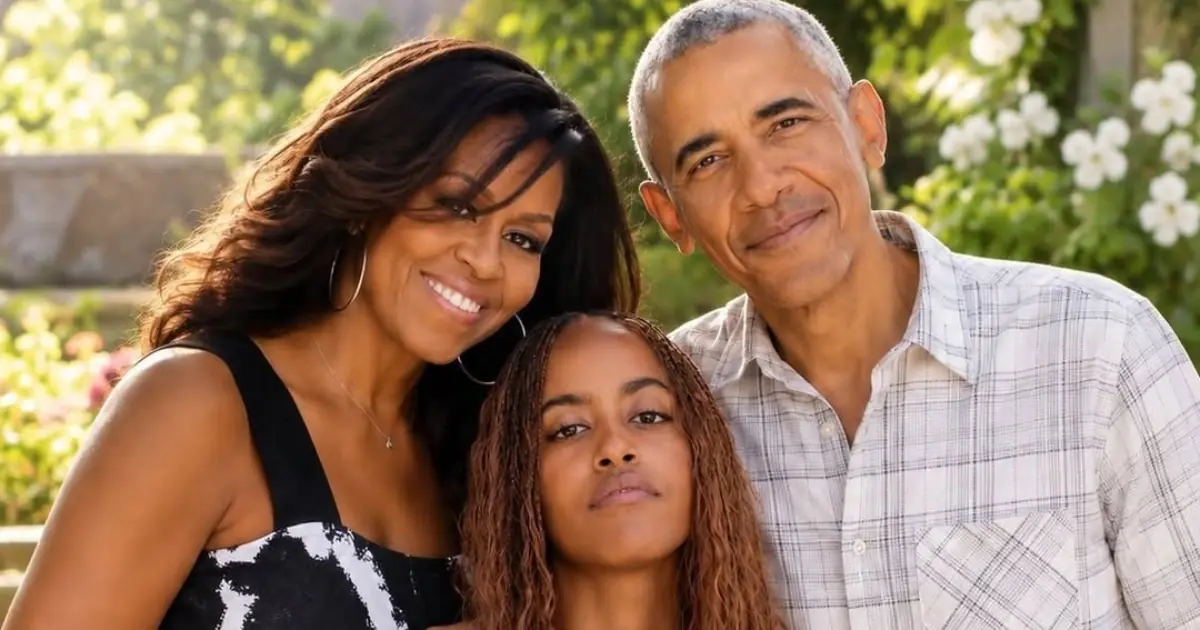 20 Minutes ago in Los Angeles , Malia Obama was confirmed as…. See more