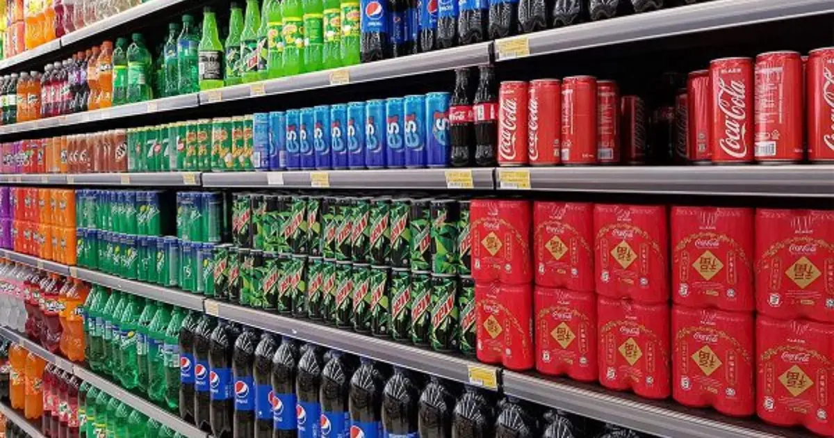 A Surprising Supermarket Incident Has Sparked Debate: Who Was Really in the Right?