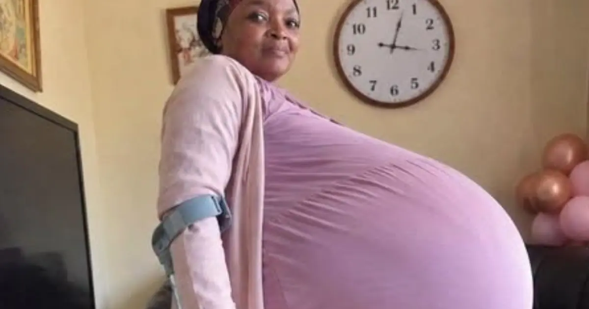 The Surprise in the Delivery Room: Eight Tiny Cries and a Family’s Extraordinary Journey