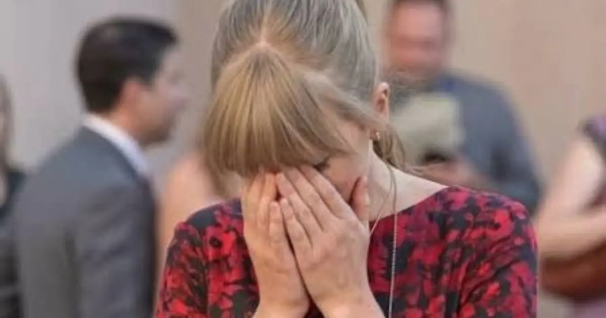 Taylor Swift admits that she tested positive for… See more…