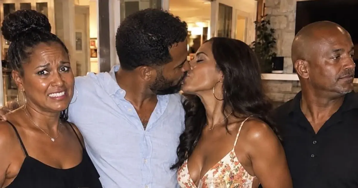 My Husband Suggested Swapping Partners With Our Best Friends for a Week