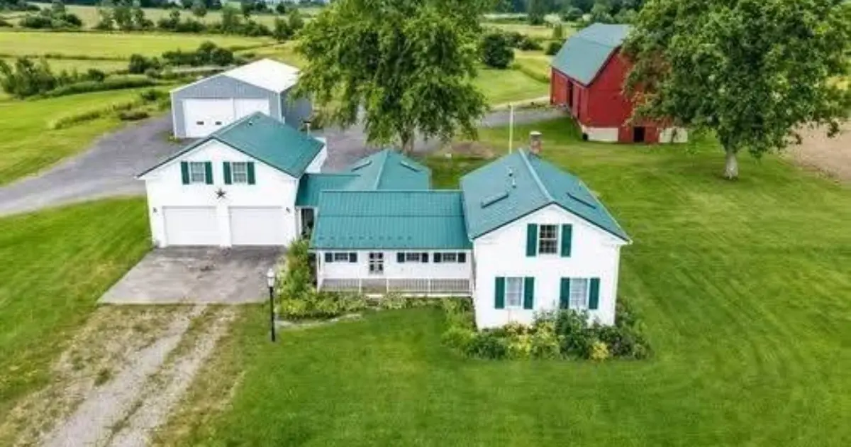 No neighbors, no noise. Price cut: $151K 109.35 Acres Lot. 3 beds, 3 bathrooms... SEE MORE DETAILS