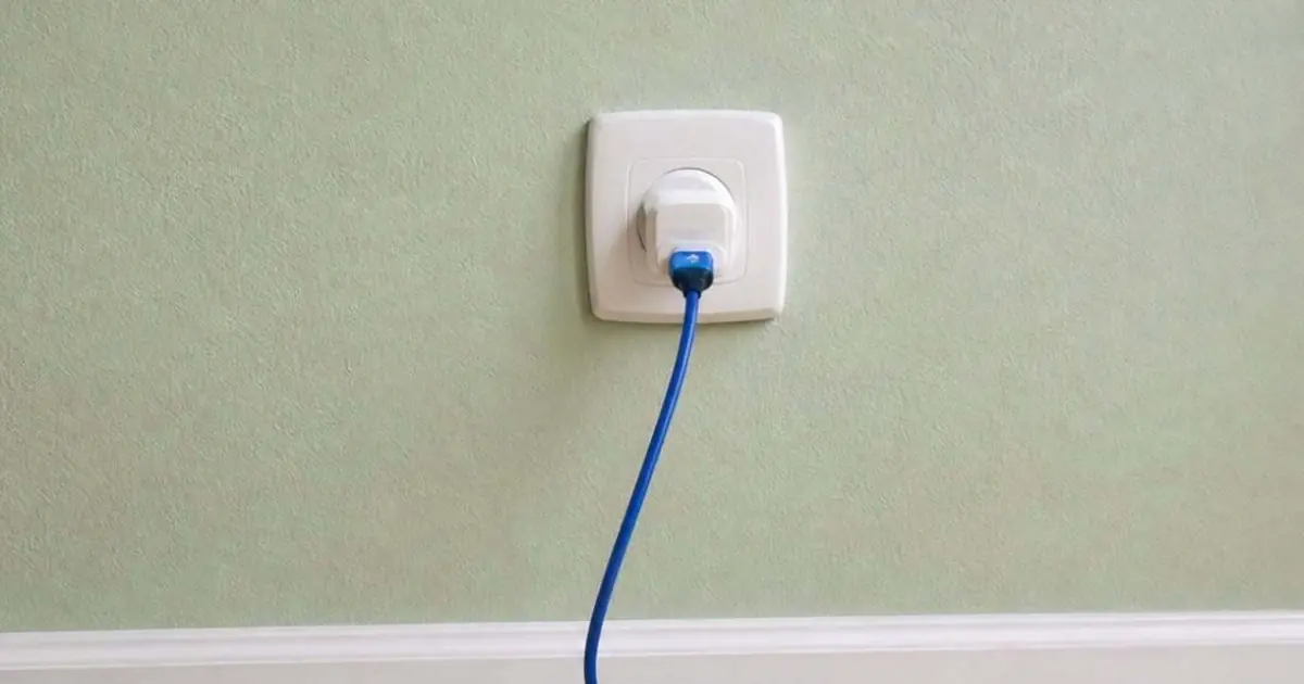 Do You Leave Your Charger Plugged In Without Your Phone? These 3 Things You Should Know